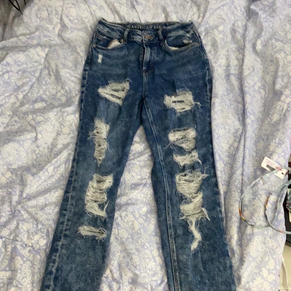 American Eagle Ripped Mom Jeans